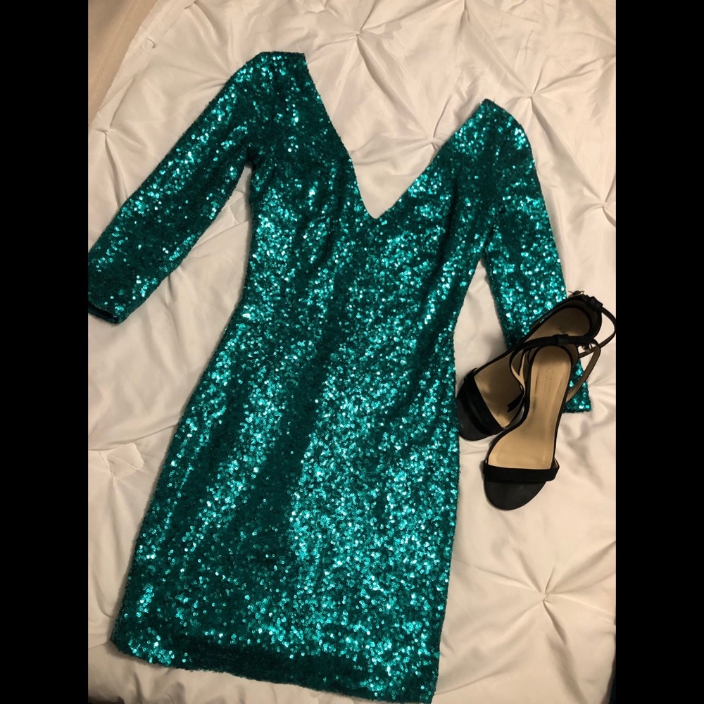 Sexy Green Sequin Cocktail Dress!!